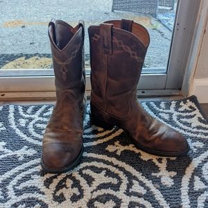 Ariat cowboy boots